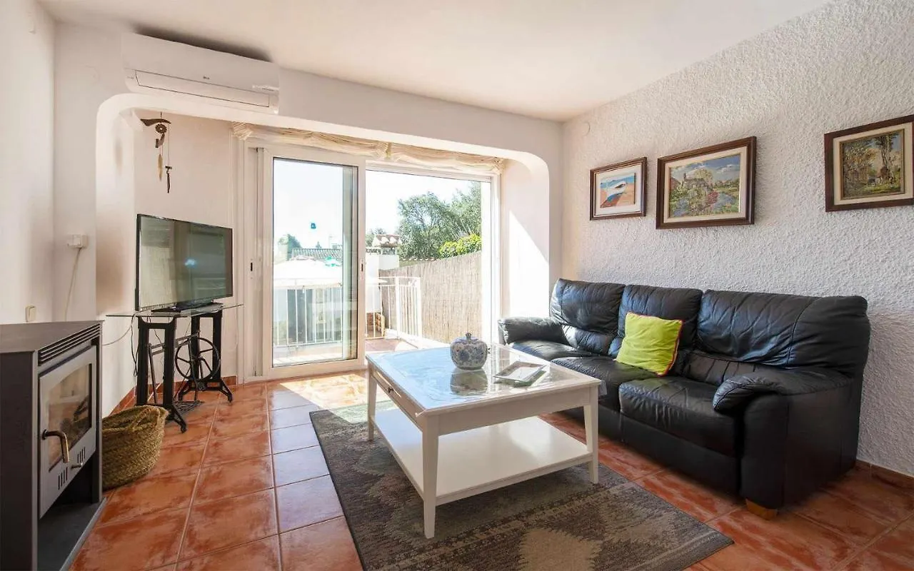 Casa Angels Tossa De Mar Parking Y Wifi Villa 0*,  Spain